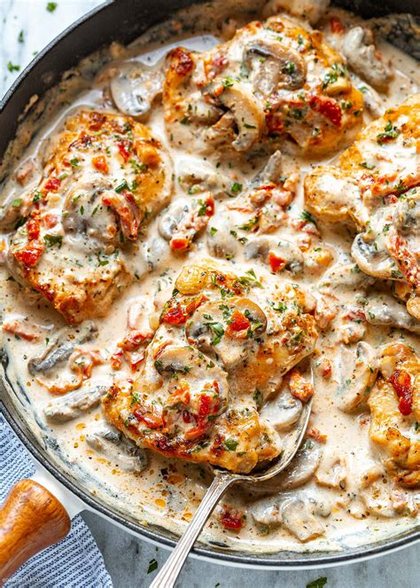 Garlic Chicken Thighs Recipe In Creamy Mushroom Sauce Chicken Thighs