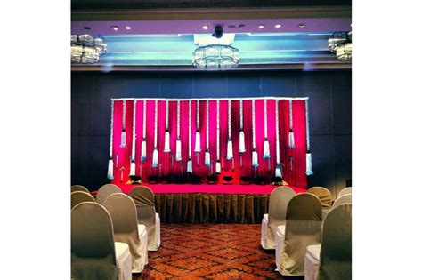 Simple Stage Decoration For Mehndi Shelly Lighting