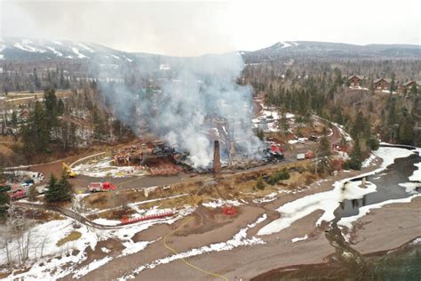 Historic Lutsen Resort Destroyed By Fire Owner Plans To Rebuild Wdio