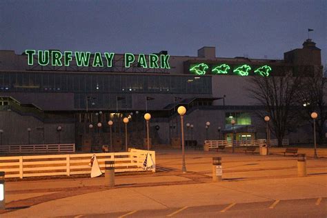 Talk of the Track – Turfway Park