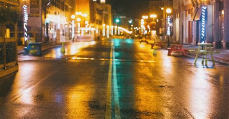 City Street on Rainy Night · Free Stock Photo