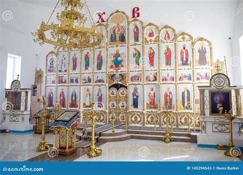 Orenburg, Russian Federation-2 Aprel 2019. Altar in the Orthodox Church ...