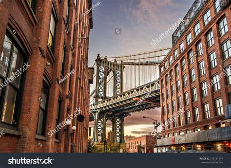 Manhattan Bridge Sunset Stock Photo (Edit Now) 176131544