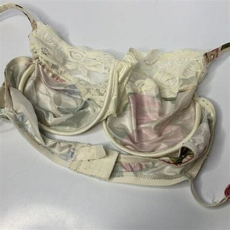 Vintage Victorias Secret Underwire Bra Size D Gem