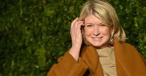 Martha Stewart's New TV Show "Martha Knows Best" Will Have Fans Follow ...