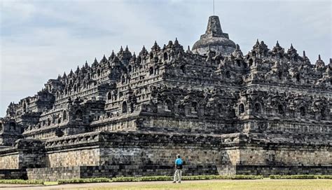 Twc Dukung Pengaturan Kuota Kunjungan Naik Ke Candi Borobudur