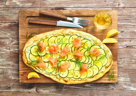 Zucchini Lachs Pizza Handmade Hobby