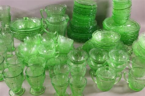 Collection Of Cherry Blosson Depression Glass Redlands Antique Auction