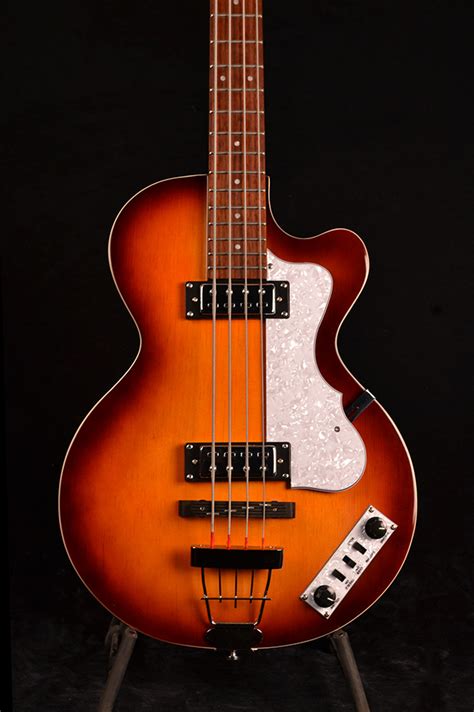 H Fner Ignition Club Bass Woodstock Guitars