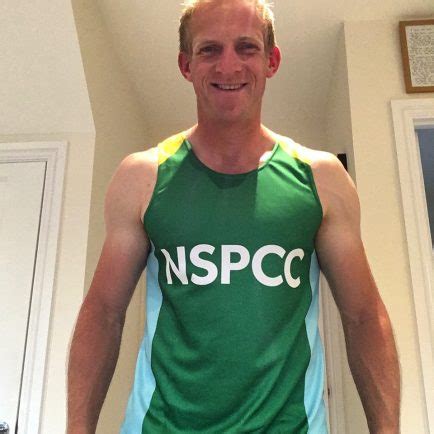 Brave Bromsgrove Dad Running The Gruelling Marathon Des Sables In Aid