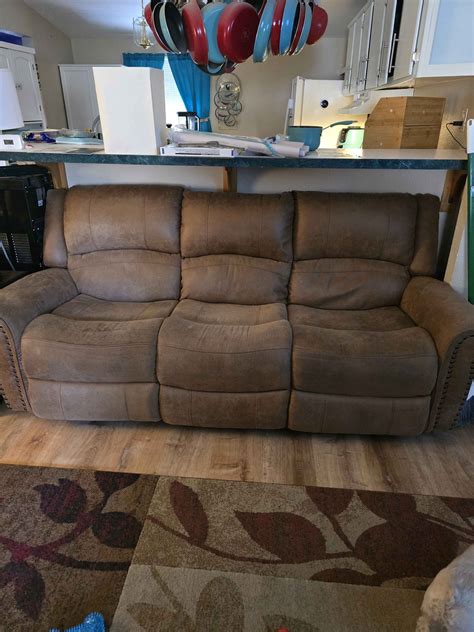 Couch - Sofas, Loveseats & Sectionals - Yakima, Washington | Facebook