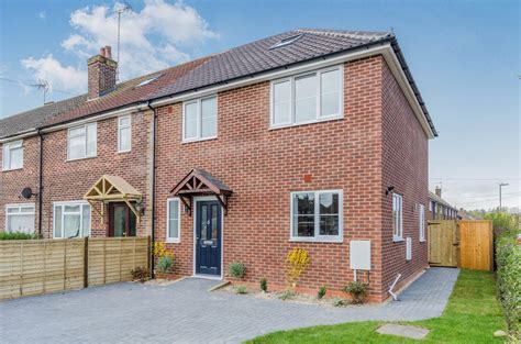 New homes with off road parking | House | Freehold | Modern | Eastleigh