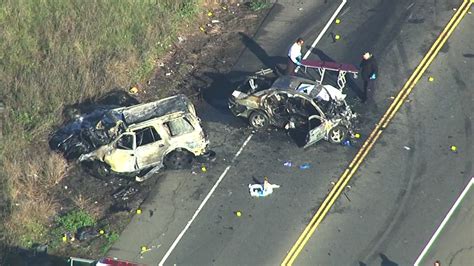 2 dead in early morning crash in Fairfield - ABC7 San Francisco