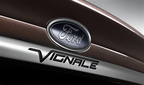 Badge of the Ford Mondeo Vignale Concept