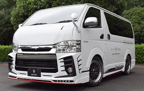 Toyota Hiace Body Kits