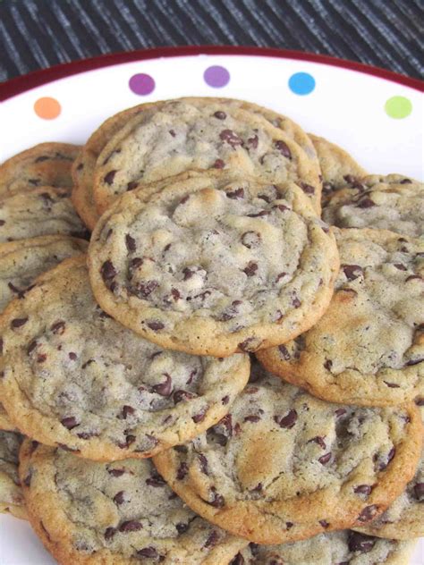 My Favorite Chewy Chocolate Chip Cookies The Spiffy Cookie