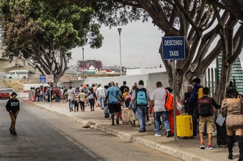 Accidente De Bus Con Migrantes Deja Al Menos Muertos En M Xico