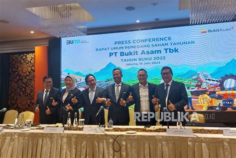 Ptba Bagikan Persen Laba Rp Triliun Untuk Dividen Republika