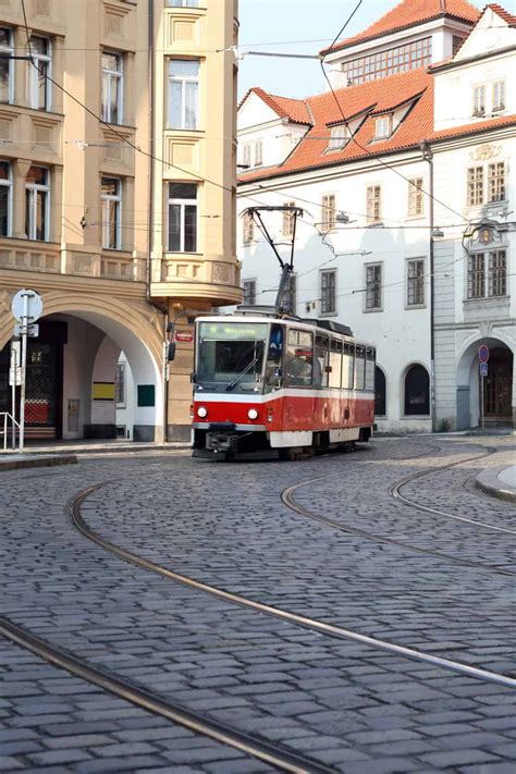 Offentlig transport i Prag Guide til Kort Billetter Gode Råd