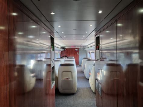 Onboard China’s High Speed Train In First Class Verylvke