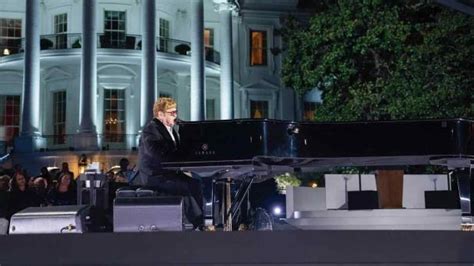 En Concierto En La Casa Blanca Elton John Hace Llorar A Joe Biden