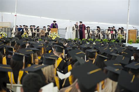 College of Mount Saint Vincent Hosts 102nd Commencement on May 17, 2014 ...