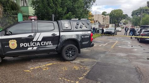 Trio invade casa no Santa Quitéria mas é surpreendido por vizinha