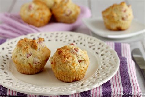 Muffin Salati Al Prosciutto E Formaggio Pane E Gianduia