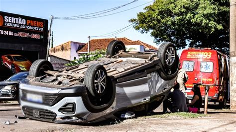 De Novo Motorista Capota Carro Quando Ia Visitar A M E Em Campo Grande