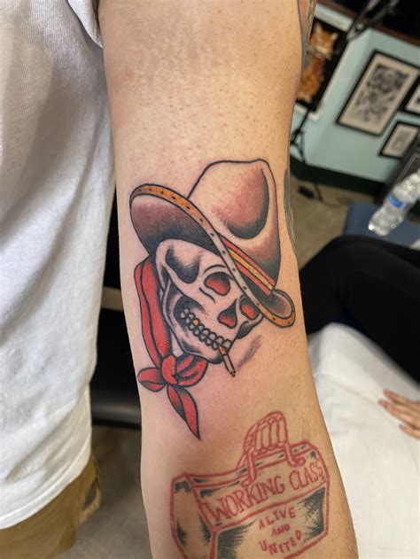 Aggregate Traditional Skull Cowboy Tattoo Latest In Cdgdbentre