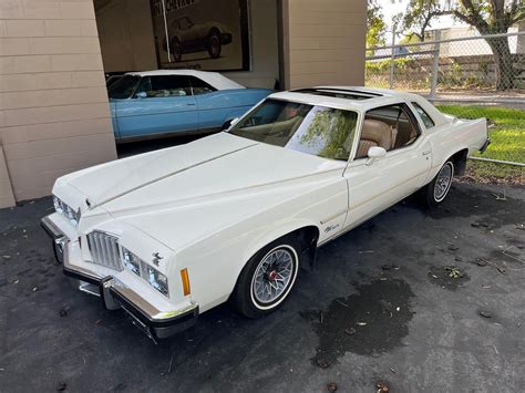 1977 Pontiac Grand Prix | Orlando Classic Cars