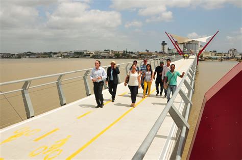 Rafael Correa Inaugur Puente Que Une A La Isla Santay Con Guayaquil