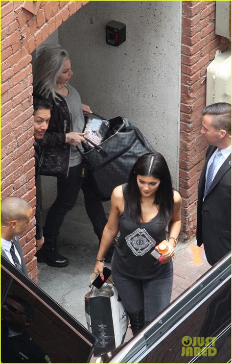 Kylie And Kendall Jenner Step Out Ahead Of Sister Kim Kardashians