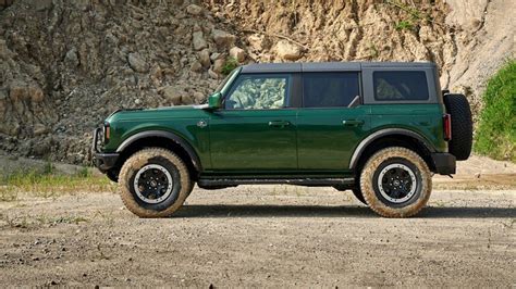 2024 Ford Bronco Sport Eruption Green Shel Carolyn