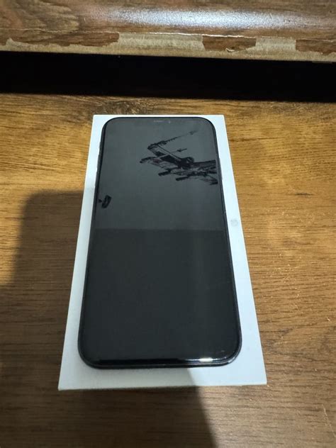 Iphone 11 с Кутия гр. Банкя • OLX.bg