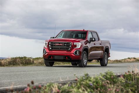 The 2022 Gmc Sierra At4 Pickup Balances Urban Sophistication With Off Road Prowess The Manual