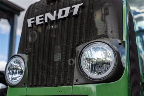 Crawer Led Hauptscheinwerfer Mit Funktionen Rund F R Fendt Agrarled De