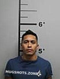 ARRONA JUAN 08 23 2022 Benton County Mugshots Zone