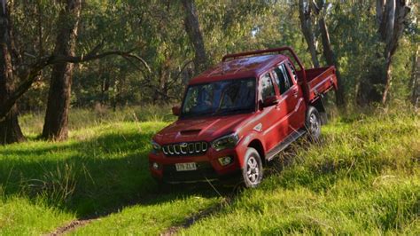 2020 Mahindra PikUp S10 Review 4 1200x675 1 E L N Mahindra