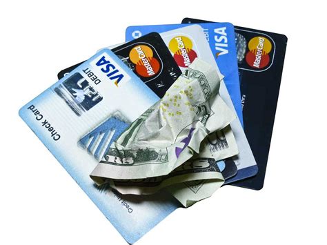 Apa Perbedaan Debit dan Kredit? Ini Penjelasannya