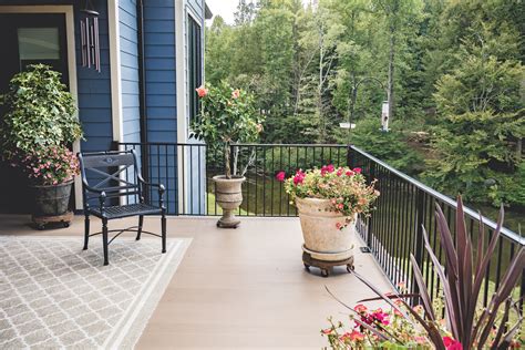 Aluminum Decking is a More Sustainable, Low-Maintenance Choice