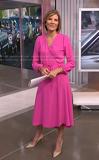 Wornontv Kates Pink Wrap Dress On Nbc News Daily Kate Snow