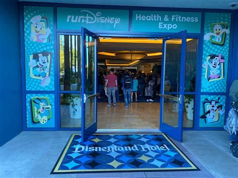 Photos: runDisney Health & Fitness Expo Returns to Disneyland Resort with Races for First Time ...