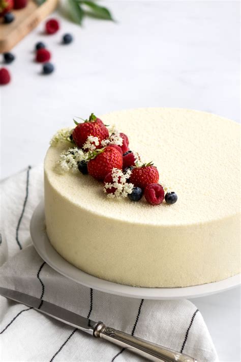 Entremets Vanille Et Fruits Rouges Empreinte Sucr E