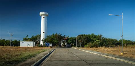 Lighthouse Poro Point La Union Tayo