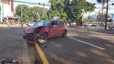 Colisão de trânsito é registrada no Centro CGN O maior portal de