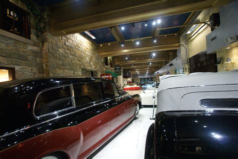 Lenny's Classic Car Showroom - General Contractor Projects - Leonard S. Fiore, Inc.