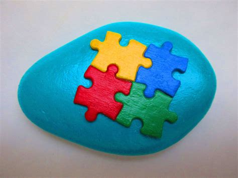 Pin By Jean Pelfrey On Bebek Painted Rocks Rock Crafts Diy Autism