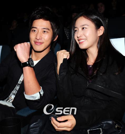 Lee Wan And Park Shin Hye Stairway To Heaven