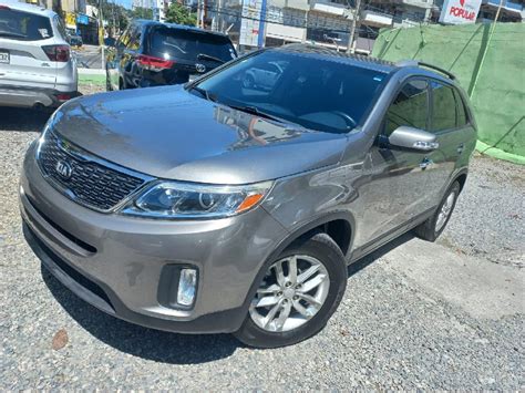 JEEPETA KIA SORENTO GRIS IMPORTADA U S A 805 MIL La Pulga Virtual